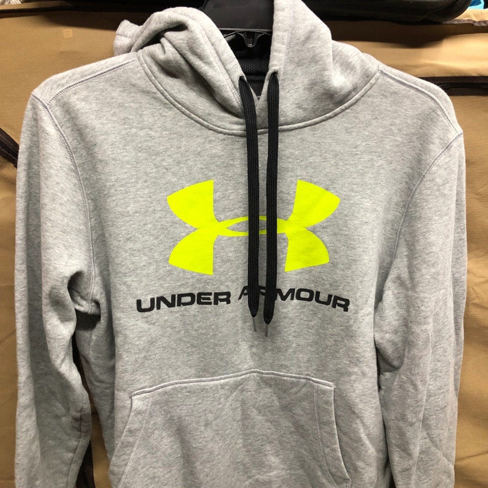 Under Armour Hoodie